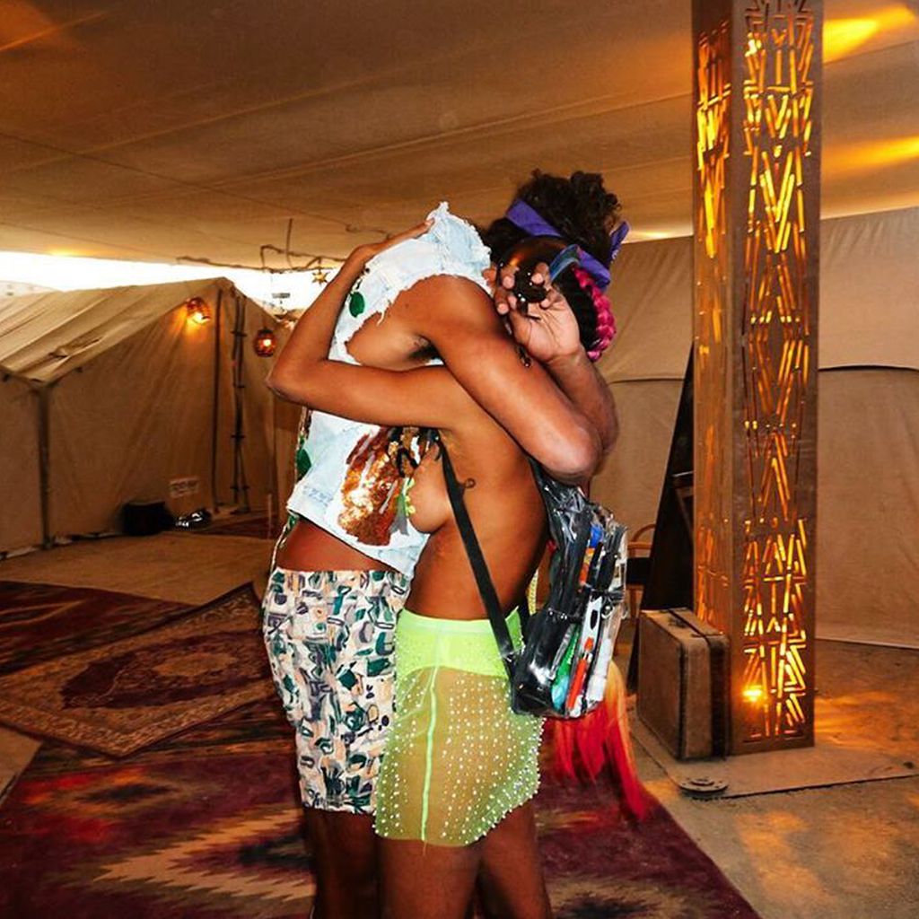 Joakim Noah und Lais Ribeiro beim "Burning Man"-Festival