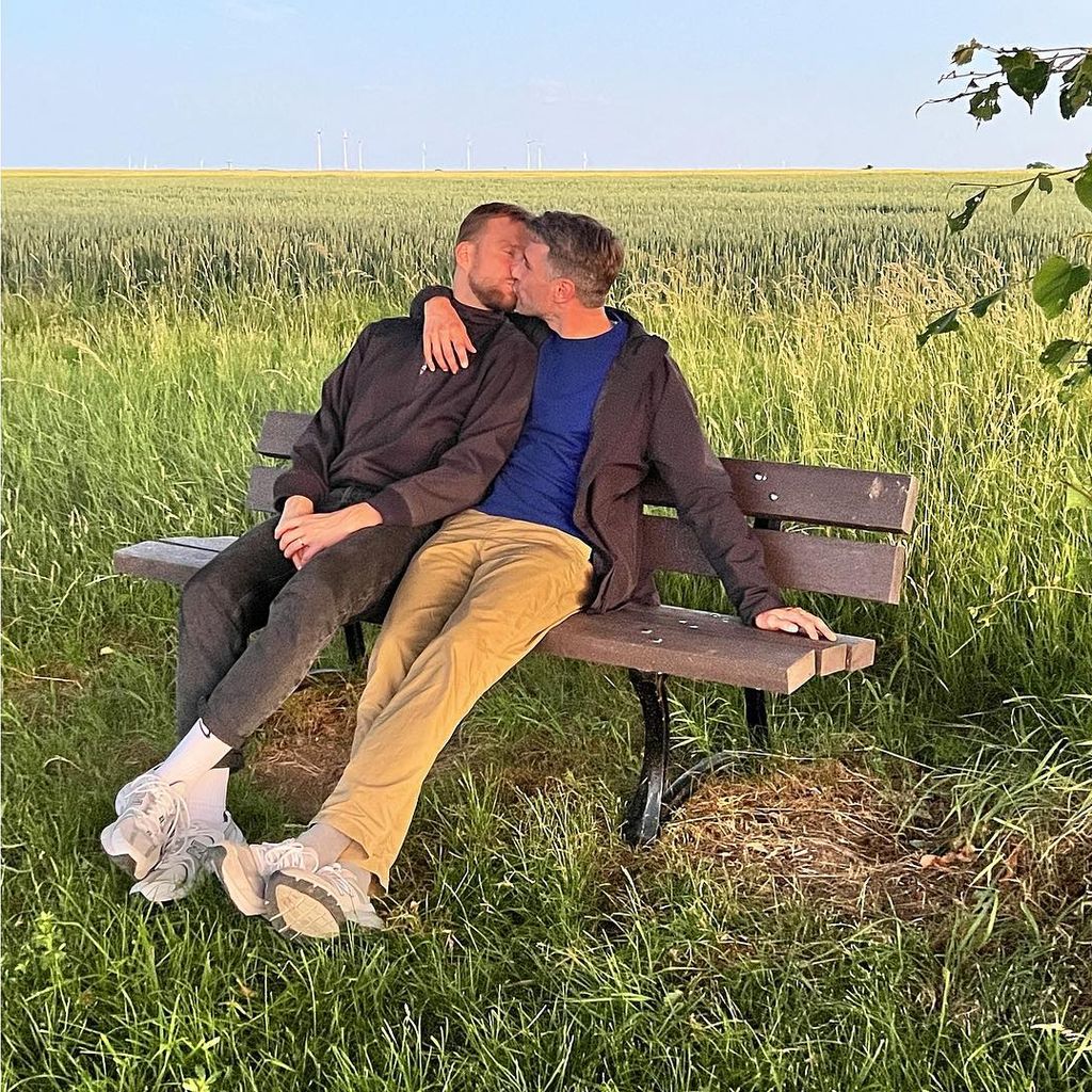 Jochen Schropp mit seinem Mann Norman