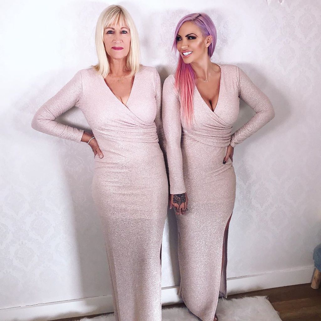 Jodie Marsh (rechts) und ihre Mutter
