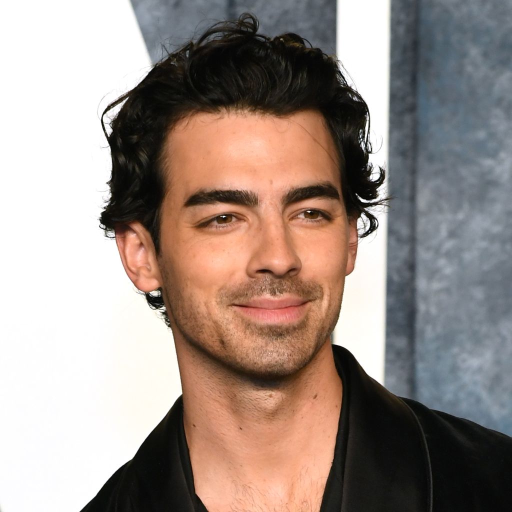 Joe Jonas, Sänger