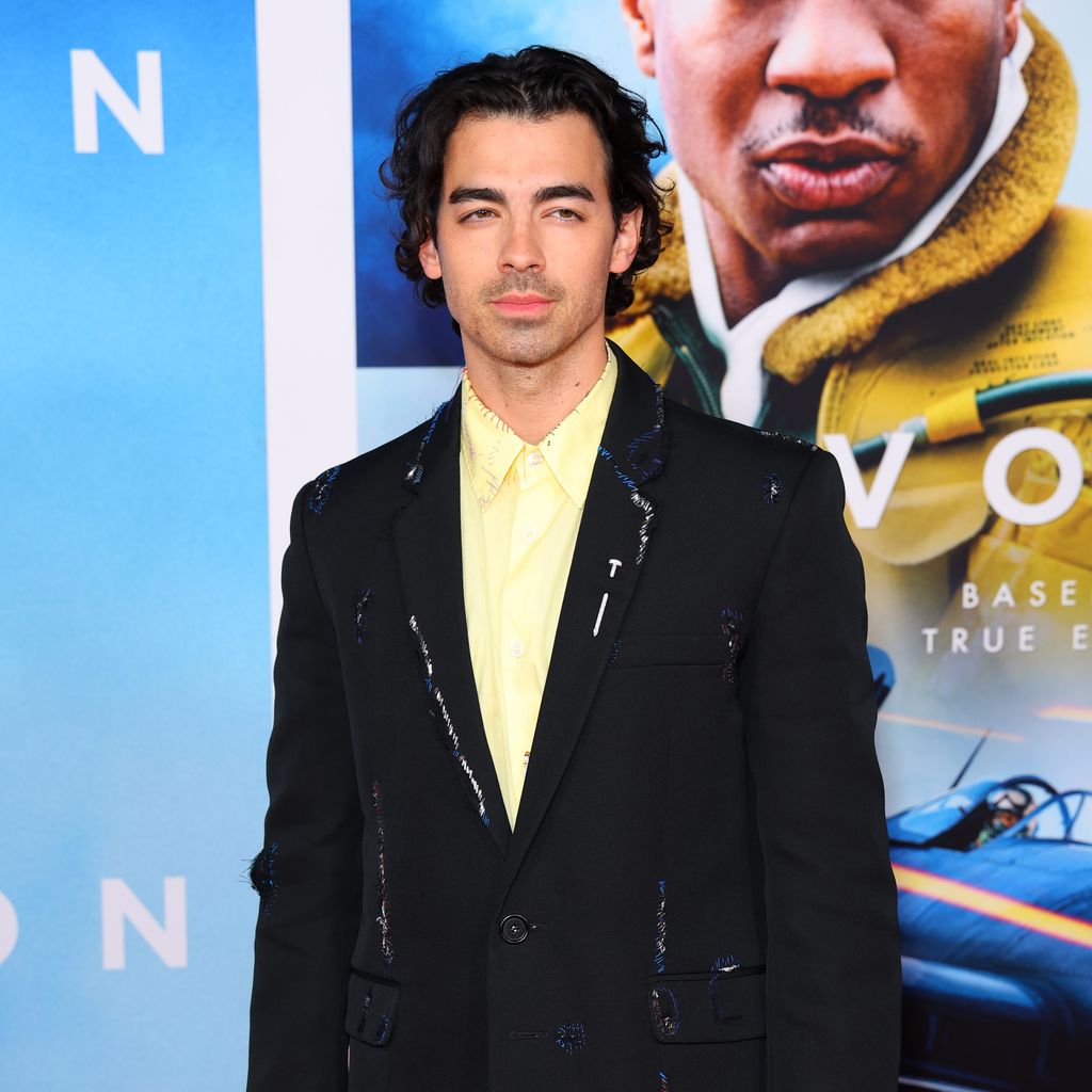Joe Jonas, Sänger