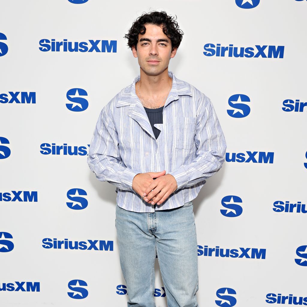 Joe Jonas, Sänger