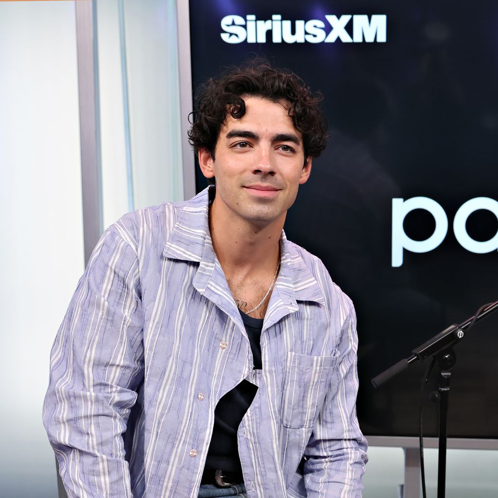 Joe Jonas, Sänger