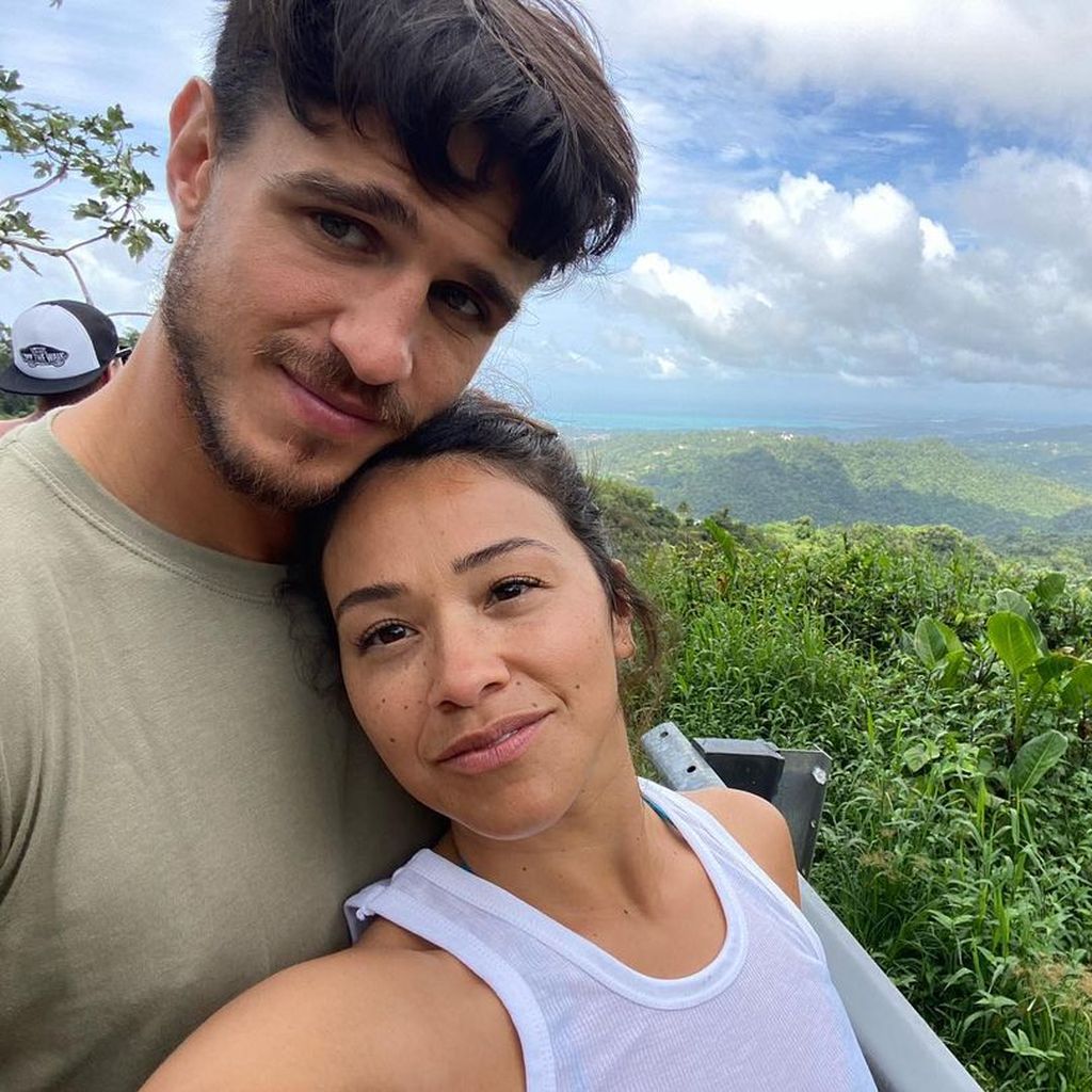 Joe LoCicero und Gina Rodriguez, 2022