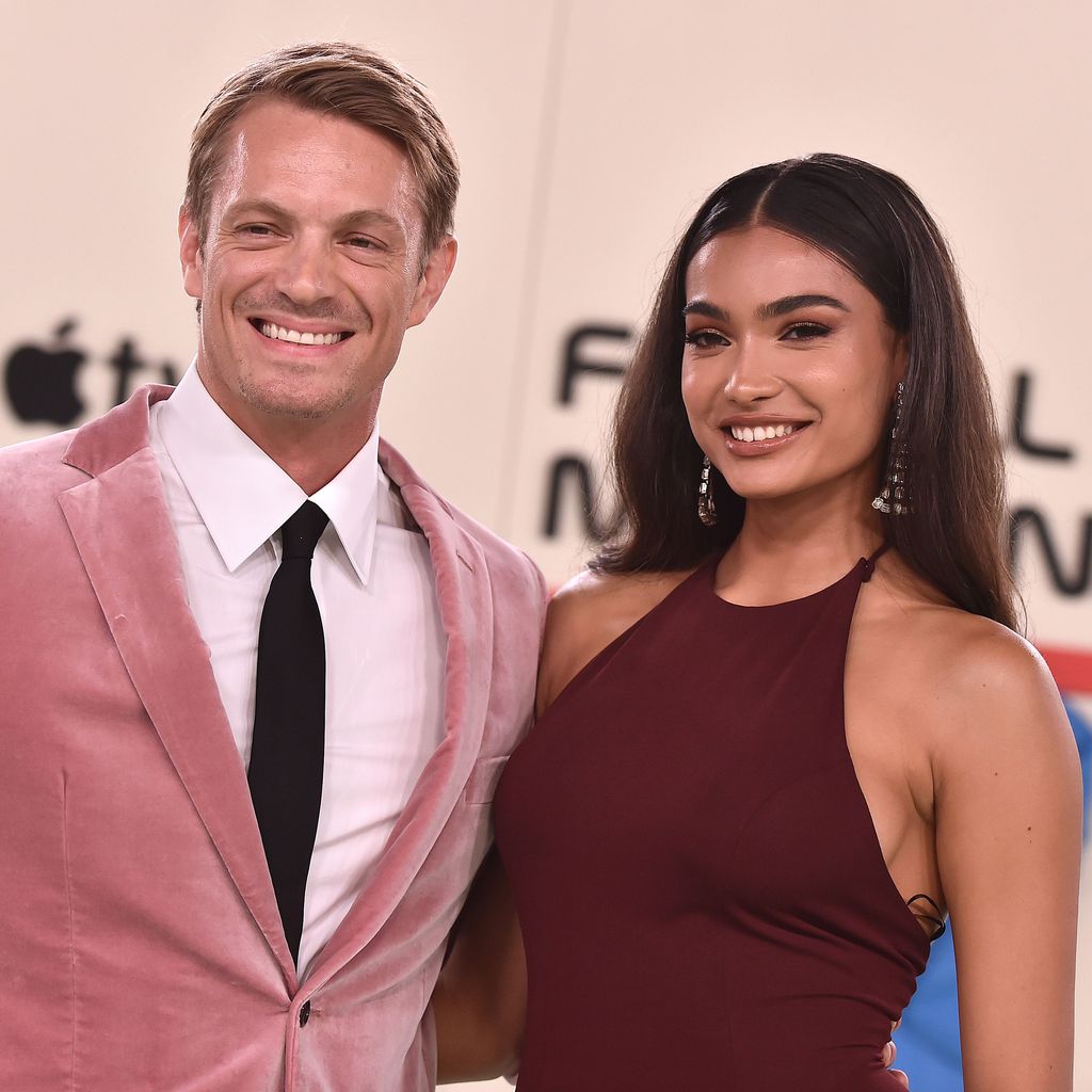 Schauspieler Joel Kinnaman und Model Kelly Gale