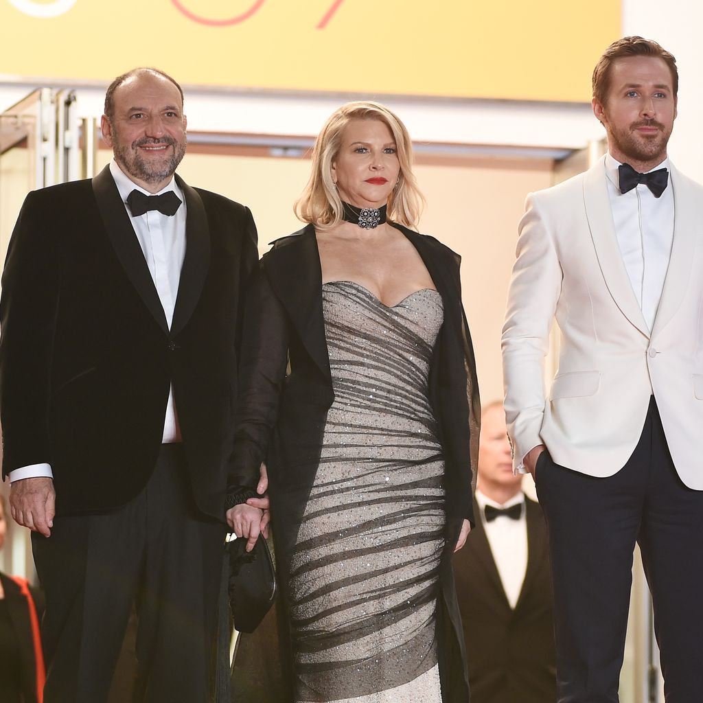Joel Silver mit seiner Ehefrau, Ryan Gosling und Matt Bomer bei der "The Nice Guys"-Premiere