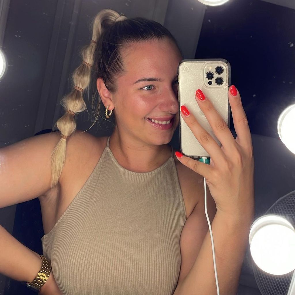 Joelina Karabas, Influencerin
