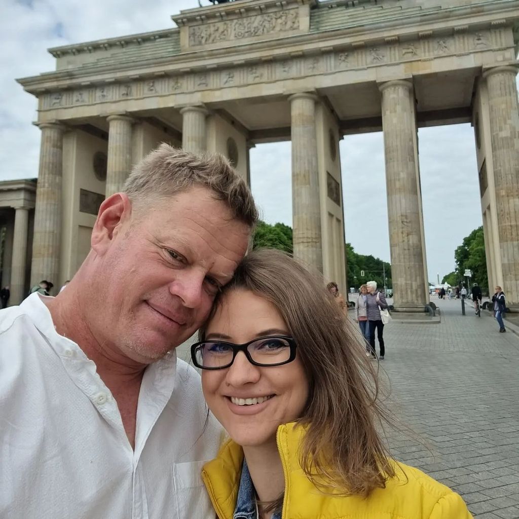 Jörn und Oliwia im Mai 2022 in Berlin