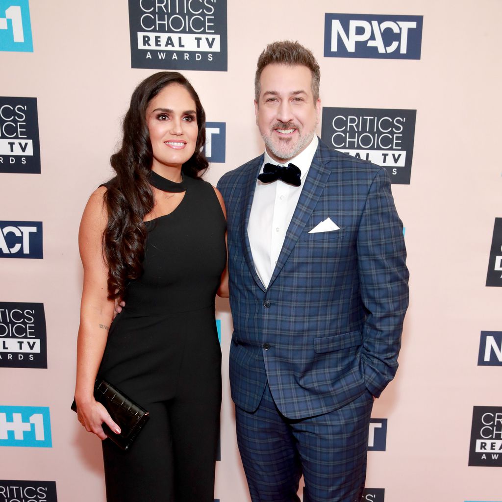 Joey Fatone und Izabel Araujo bei den "Critics' Choice Real TV Awards", 2019