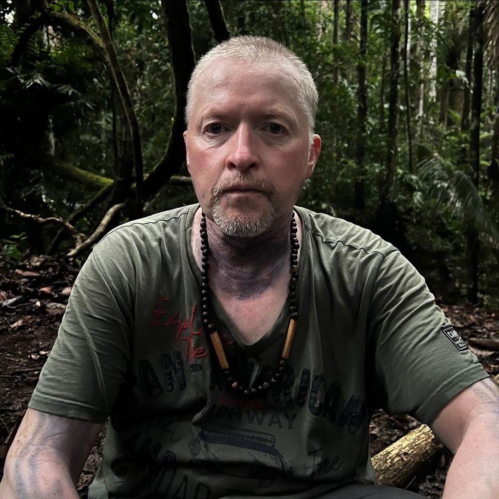 Joey Kelly am Set von "Surviving Amazonas – Die Prüfung der Shanenawa"