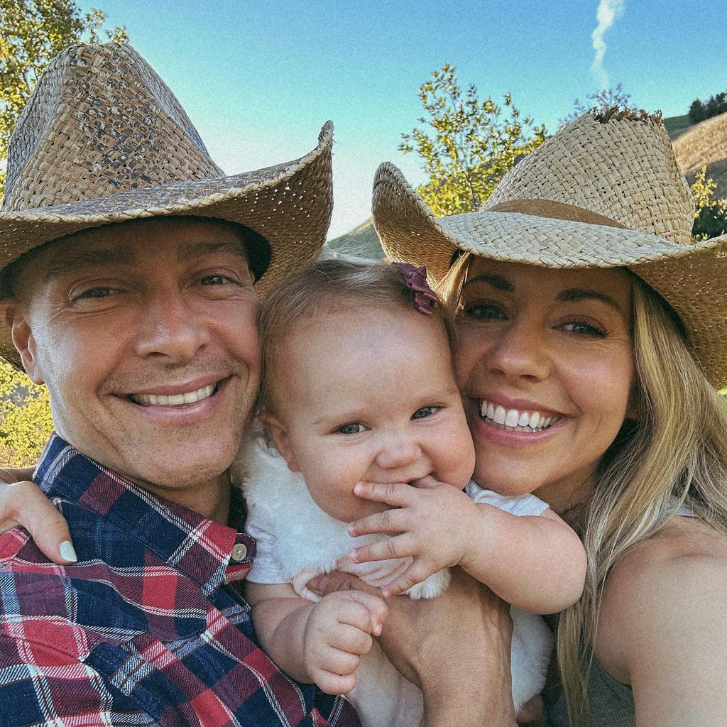 Joey Lawrence und Samantha Cope mit ihrer Tochter, November 2023
