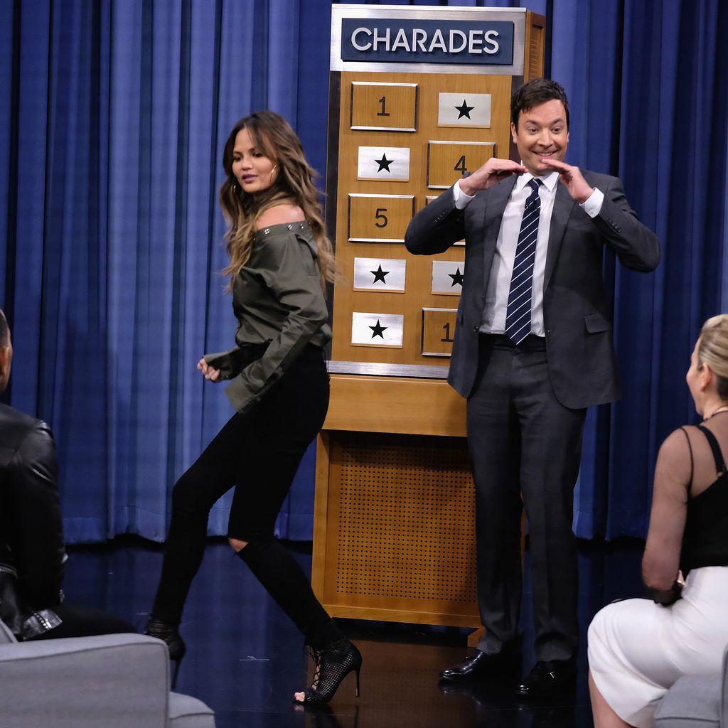 John Legend, Chrissy Teigen, Jimmy Fallon und Chelsea Handler spielen Scharade