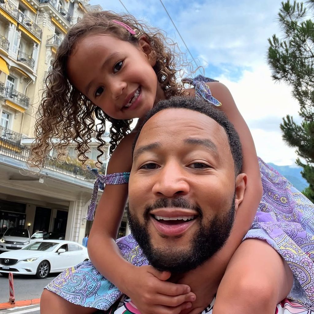 John Legend mit Tochter Luna