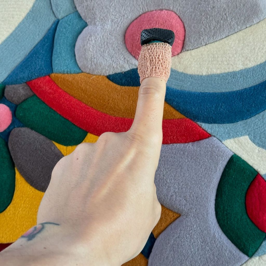John Mayers verletzter Finger