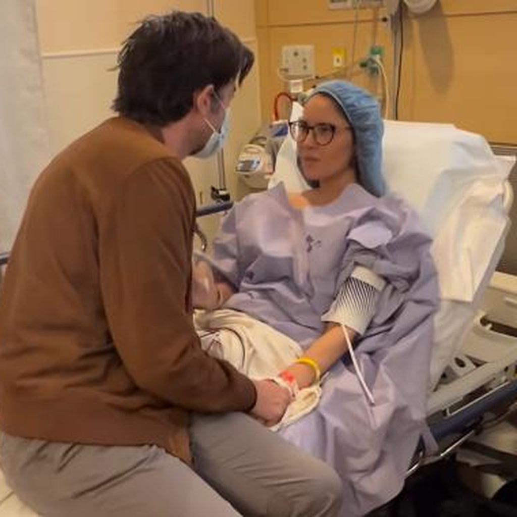 John Mulaney und Olivia Munn im Mai 2023