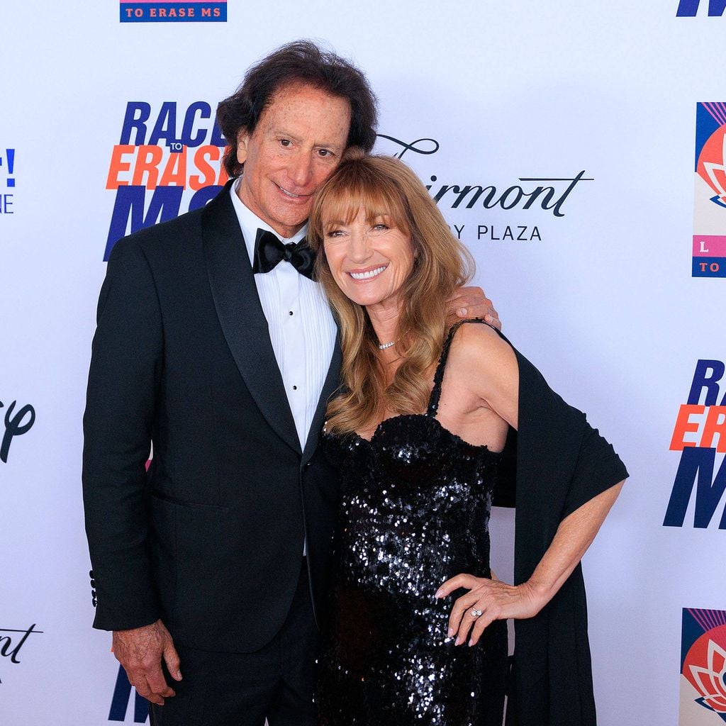Bei der Race to Erase MS Gala: John Zambetti mit Jane Seymour im Fairmont Century Plaza, Los Angeles