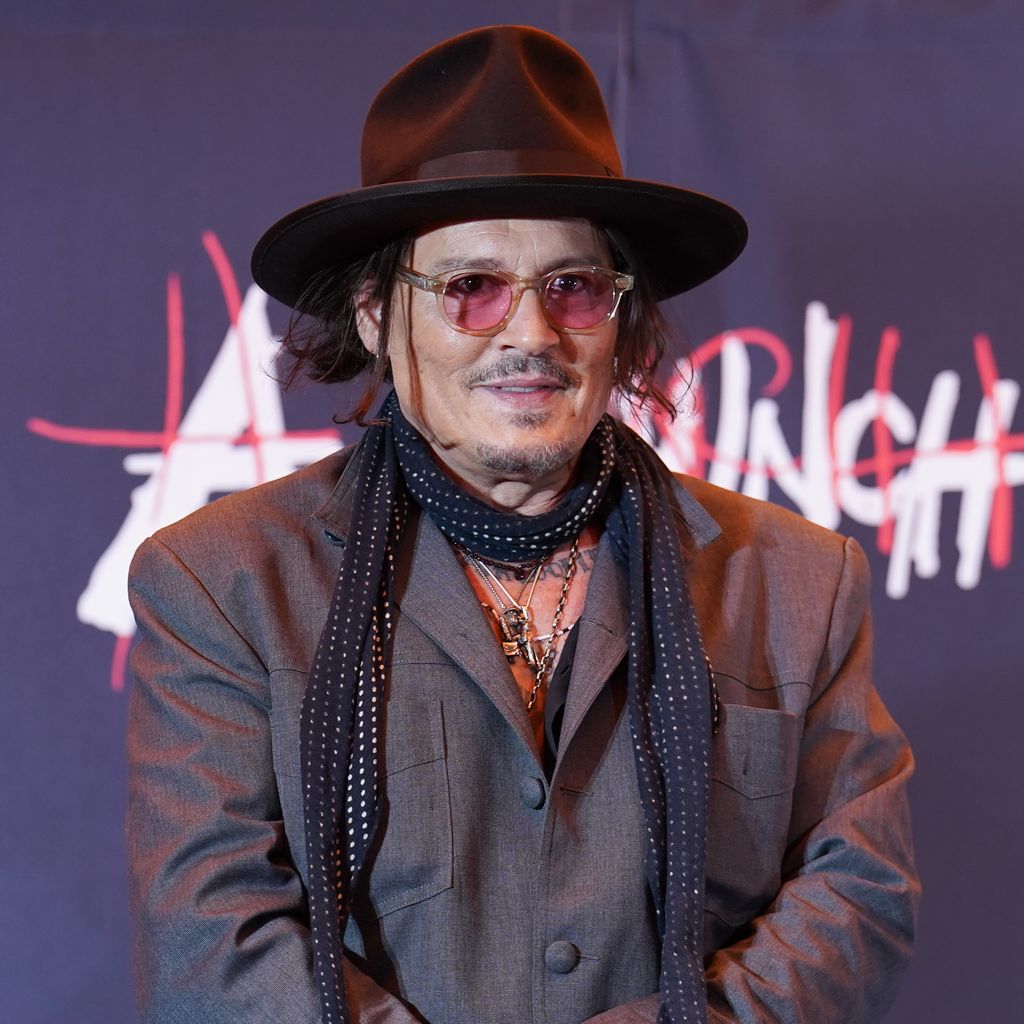 Johnny Depp bei einer Pressekonferenz zur Preview von "A Bunch of Stuff - Tokyo" in Tokio, November 2025