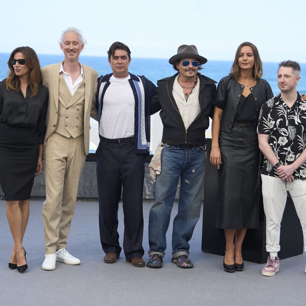 Johnny Depp und der Cast von "Modi"
