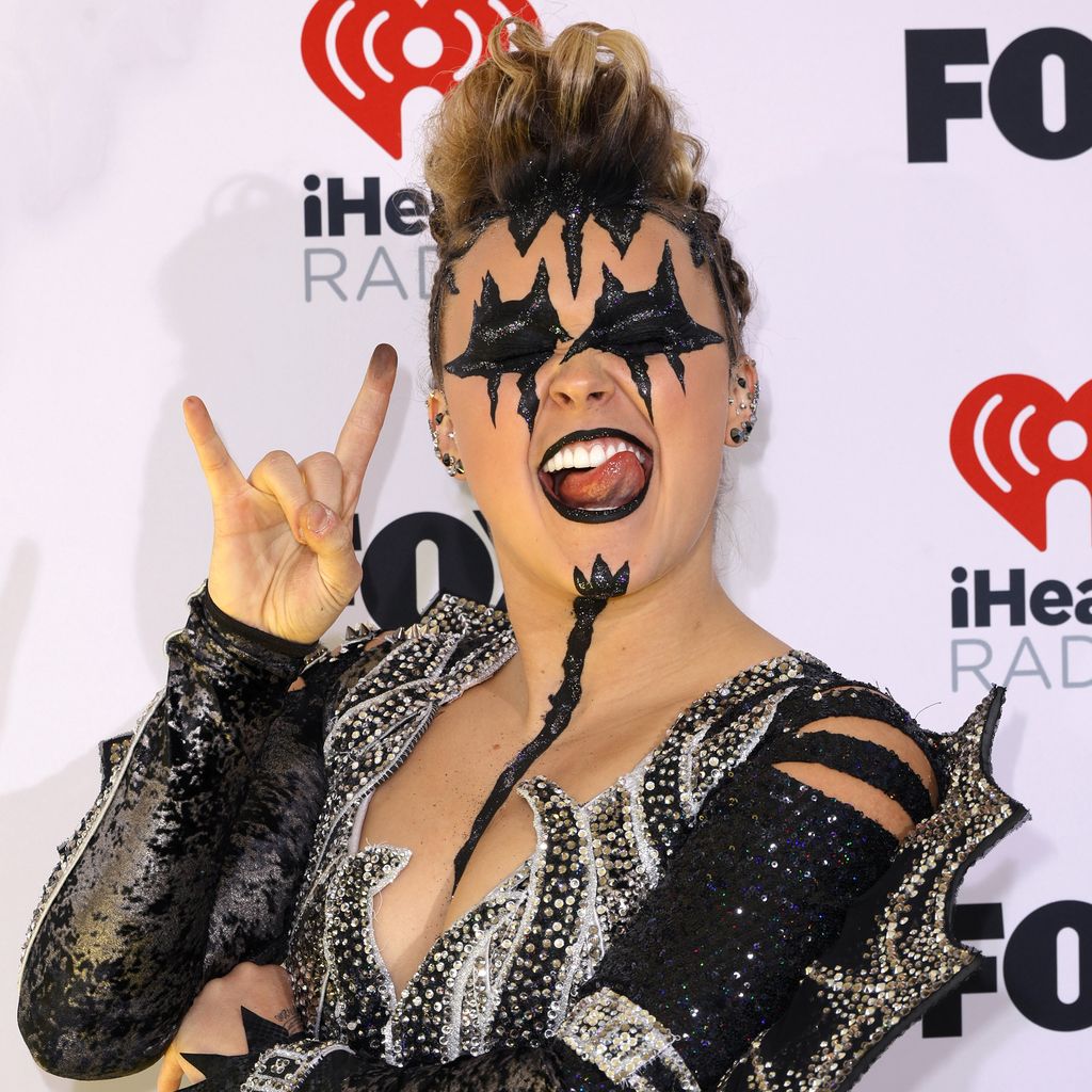 Sängerin Jojo Siwa, iHeart Radio Awards im April 2024