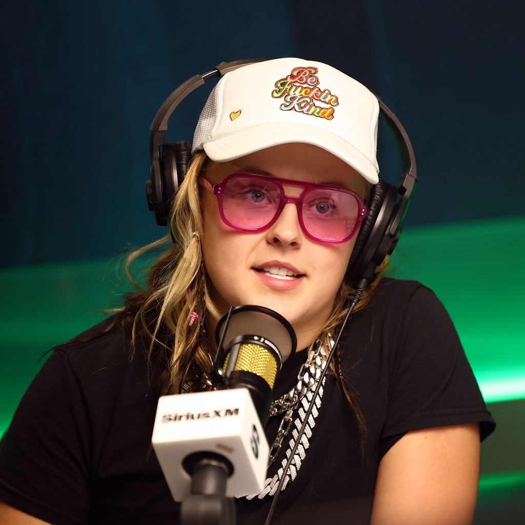 JoJo Siwa, Internetpersönlichkeit