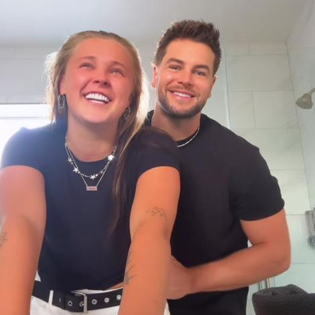 JoJo Siwa und Chris Hughes, TV-Pärchen