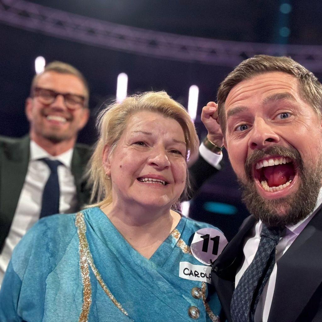 Joko Winterscheidt, "Ein sehr gutes Quiz"-Gewinnerin Carola und Klaas Heufer-Umlauf