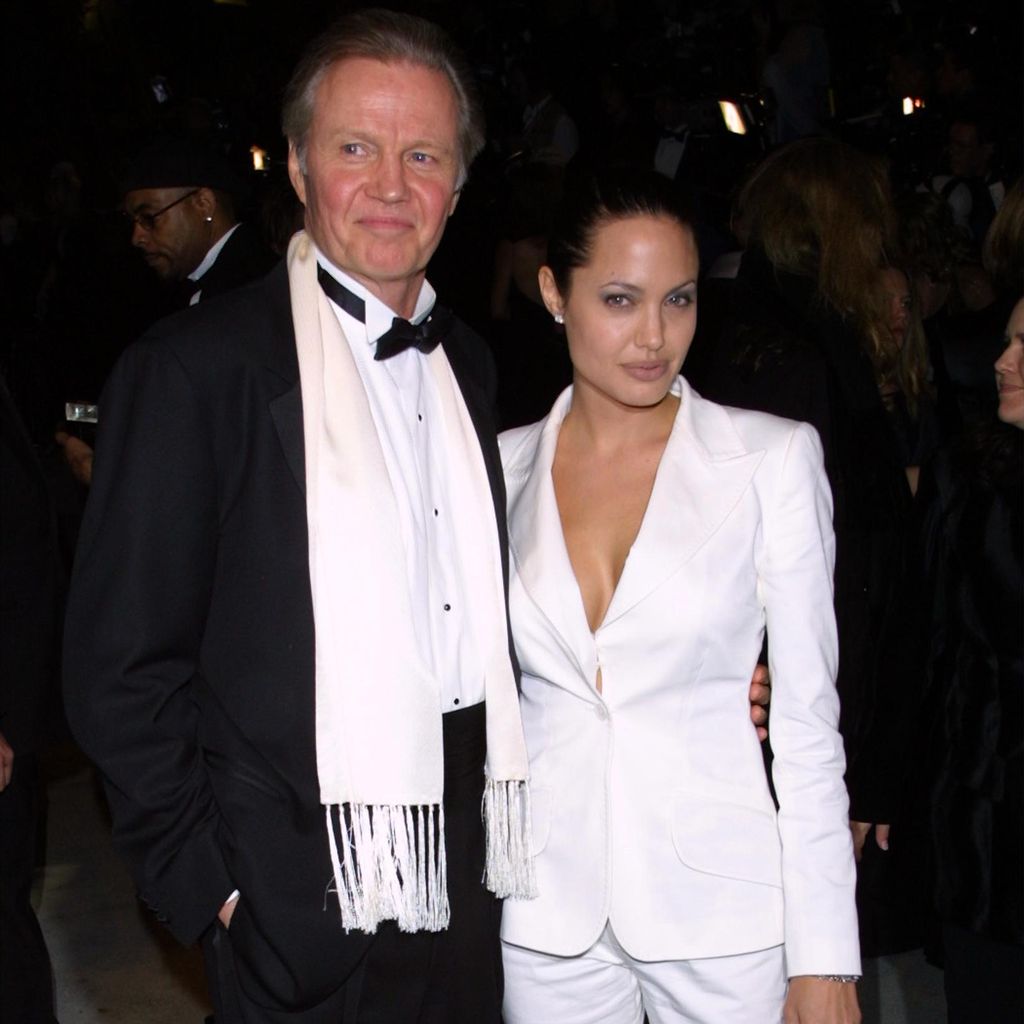 Jon Voight und Angelina Jolie, 2001