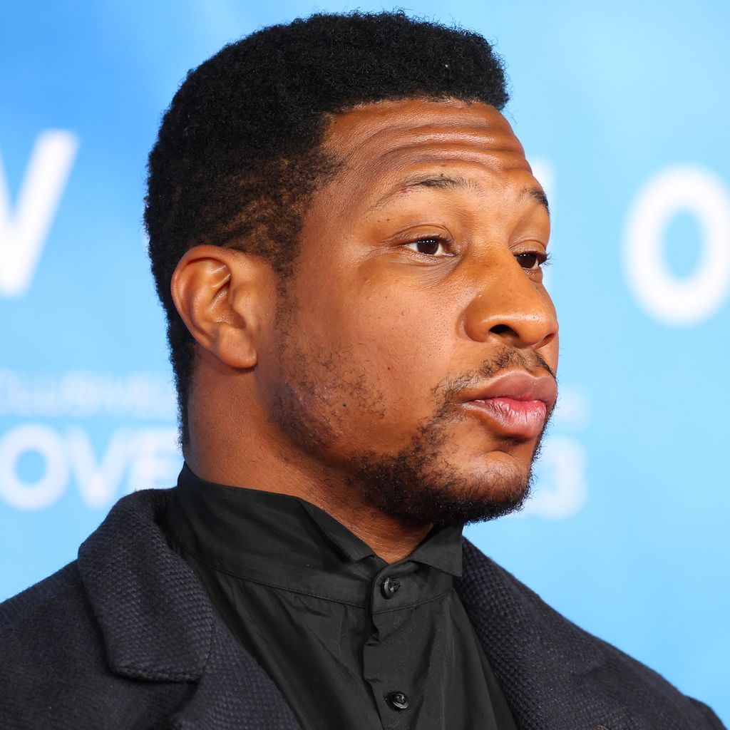 Jonathan Majors bei der Premiere von "Devotion"
