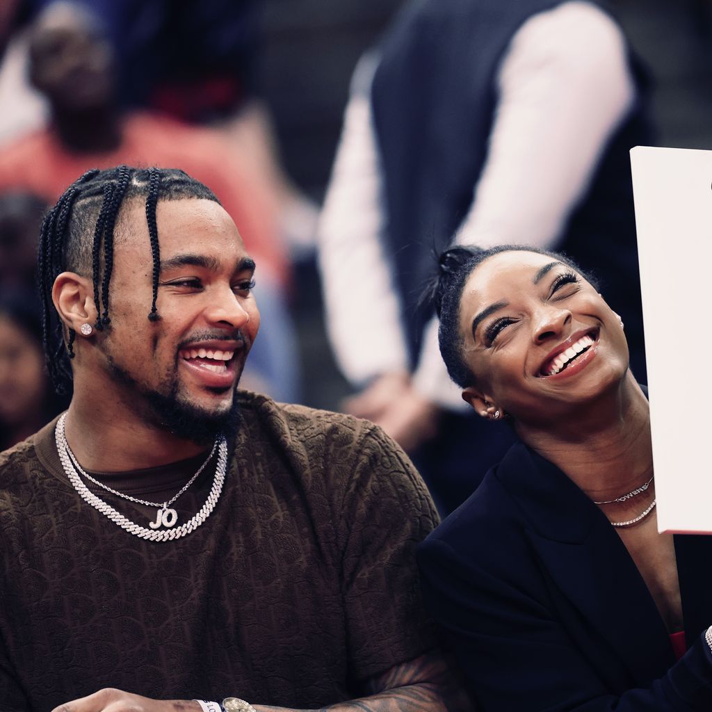 Jonathan Owens und Simone Biles im Januar 2024