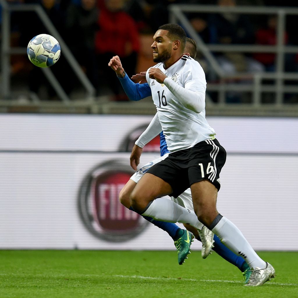 Jonathan Tah, Fußballspieler