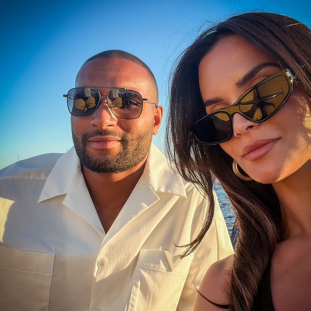 Jonathan Tah und seine Ehefrau Luisa, Juli 2024