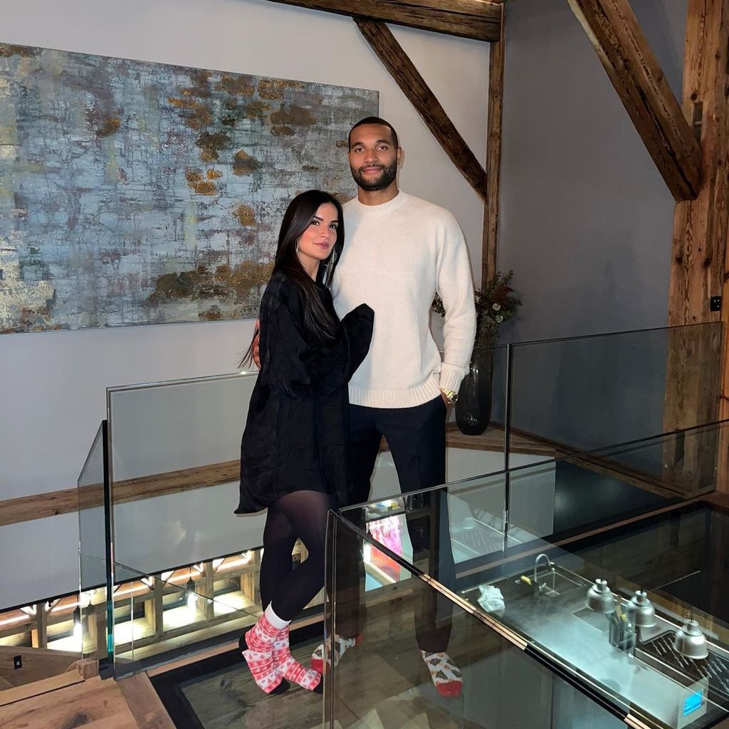 Jonathan Tah und seine Freundin