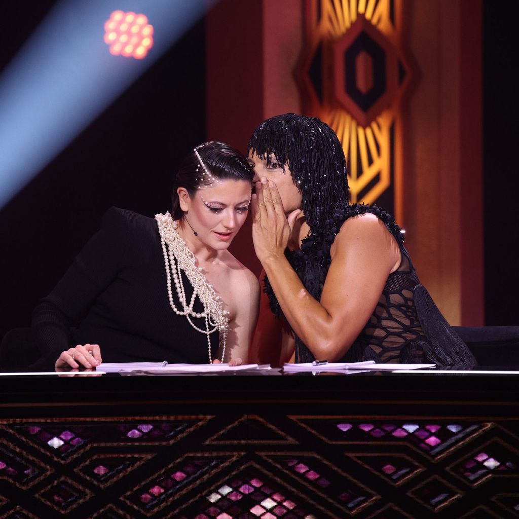 Jorge Gonzalez und seine Jury-Kollegin im Rahmen von "Viva La Diva"