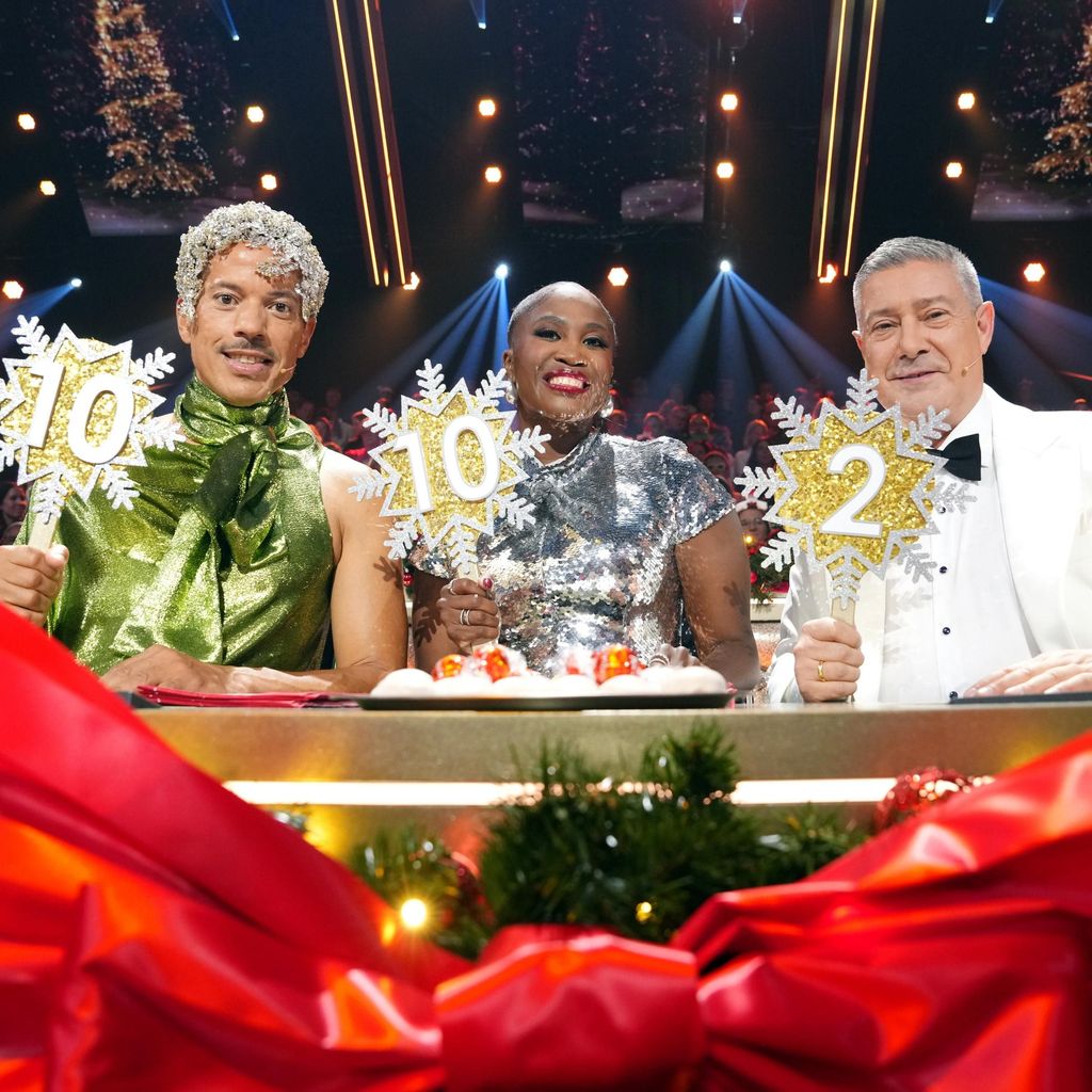 Jorge González, Motsi Mabuse und Joachim Llambi bei "Let's Dance - Die große Weihnachtsshow"