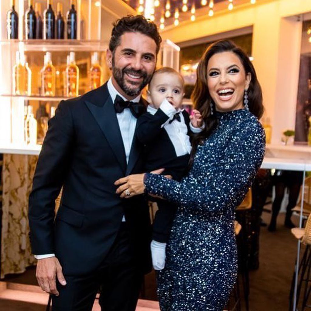 José Bastón und Eva Longoria mit ihrem Sohn Santiago