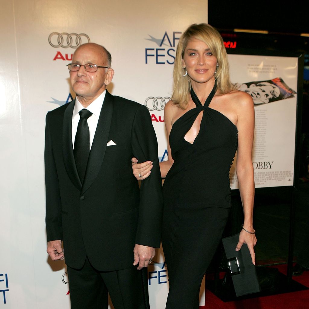 Sharon Stone mit Papa Joseph in Hollywood, November 2006
