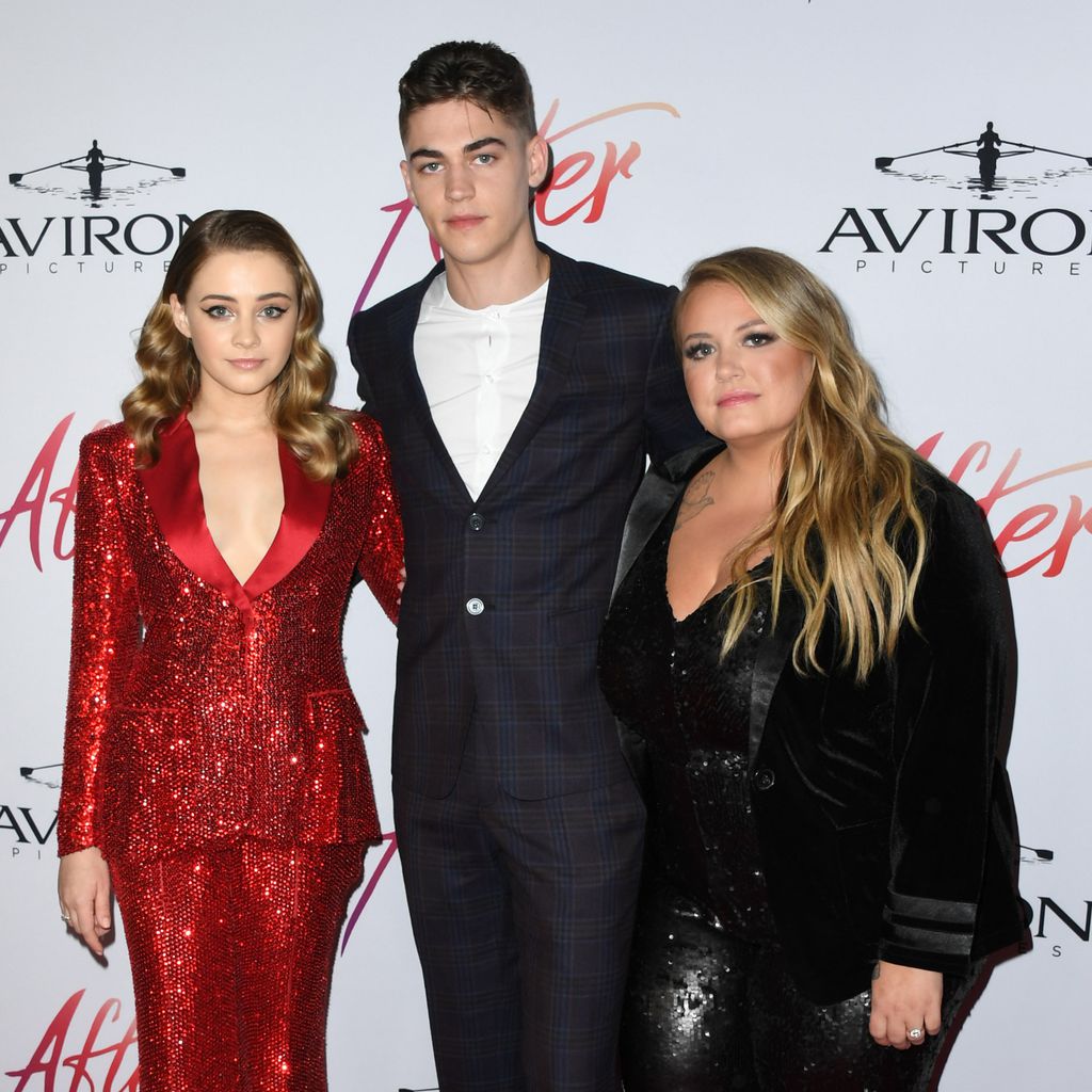 Josephine Langford, Hero Fiennes Tiffin und Anna Todd bei der "After"-Premiere 2019