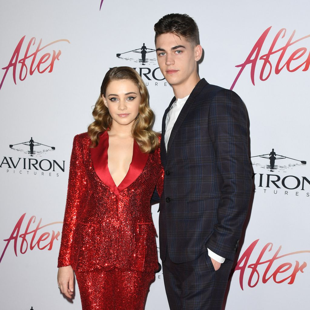 Die "After Passion"-Stars Josephine Langford und Hero Fiennes-Tiffin