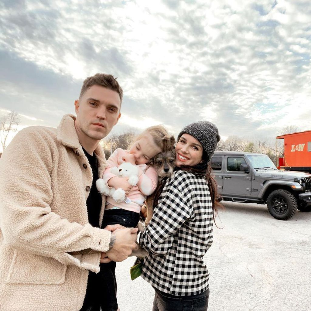 Josh Beech und Shenae Grimes mit ihrer gemeinsamen Tochter Bowie