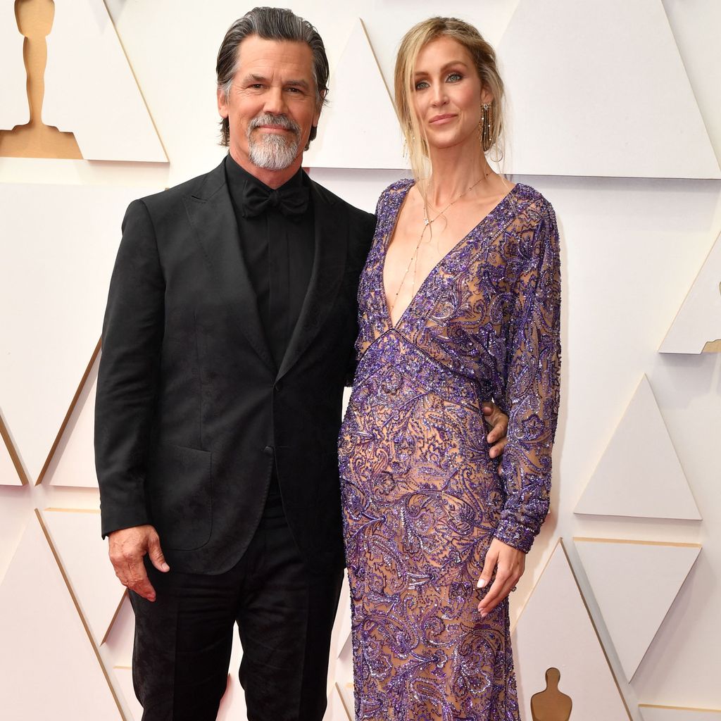 Josh Brolin mit seiner Frau Kathryn Boyd Brolin bei der 94. Oscar-Verleihung