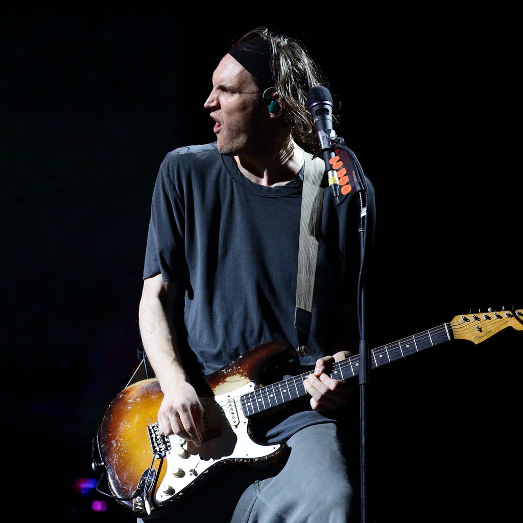 Josh Klinghoffer bei einem Konzert in Singapur