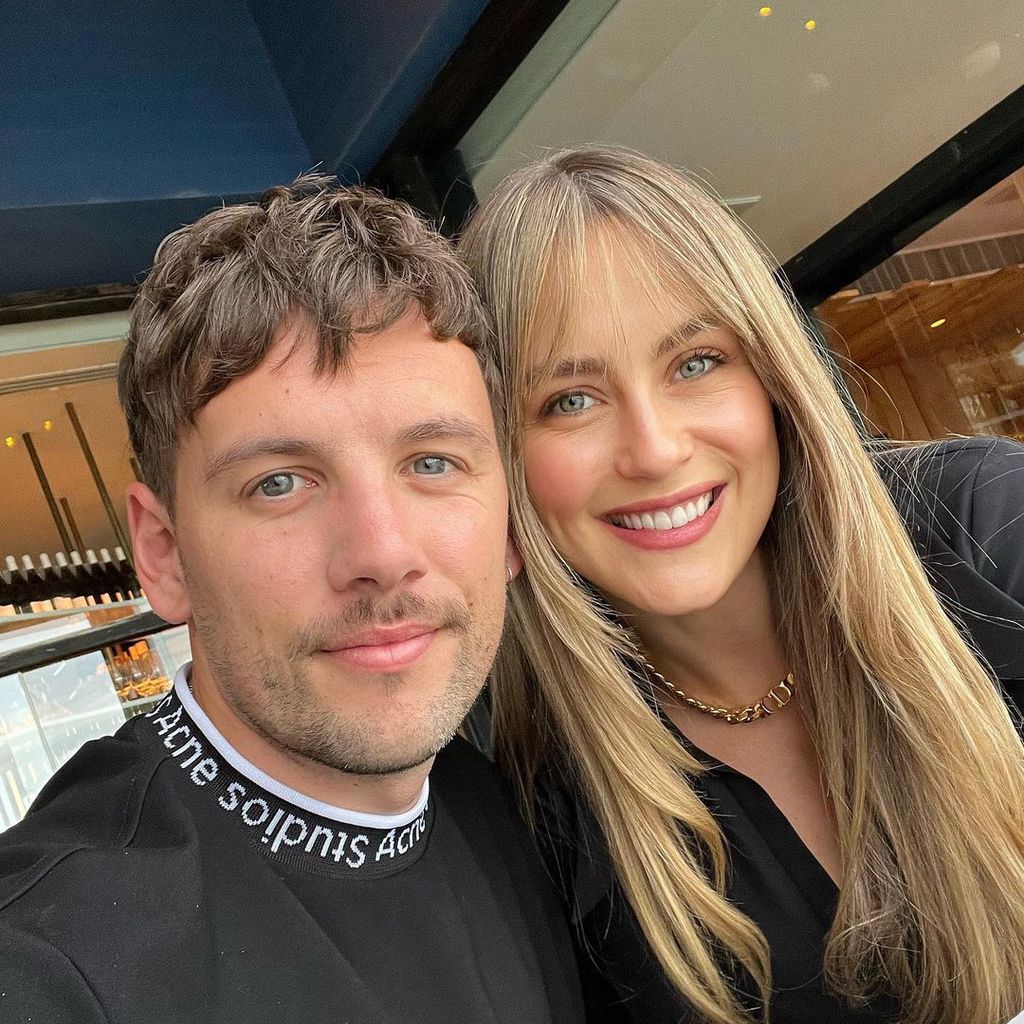 Josh Miller und Steph Claire Smith, November 2021
