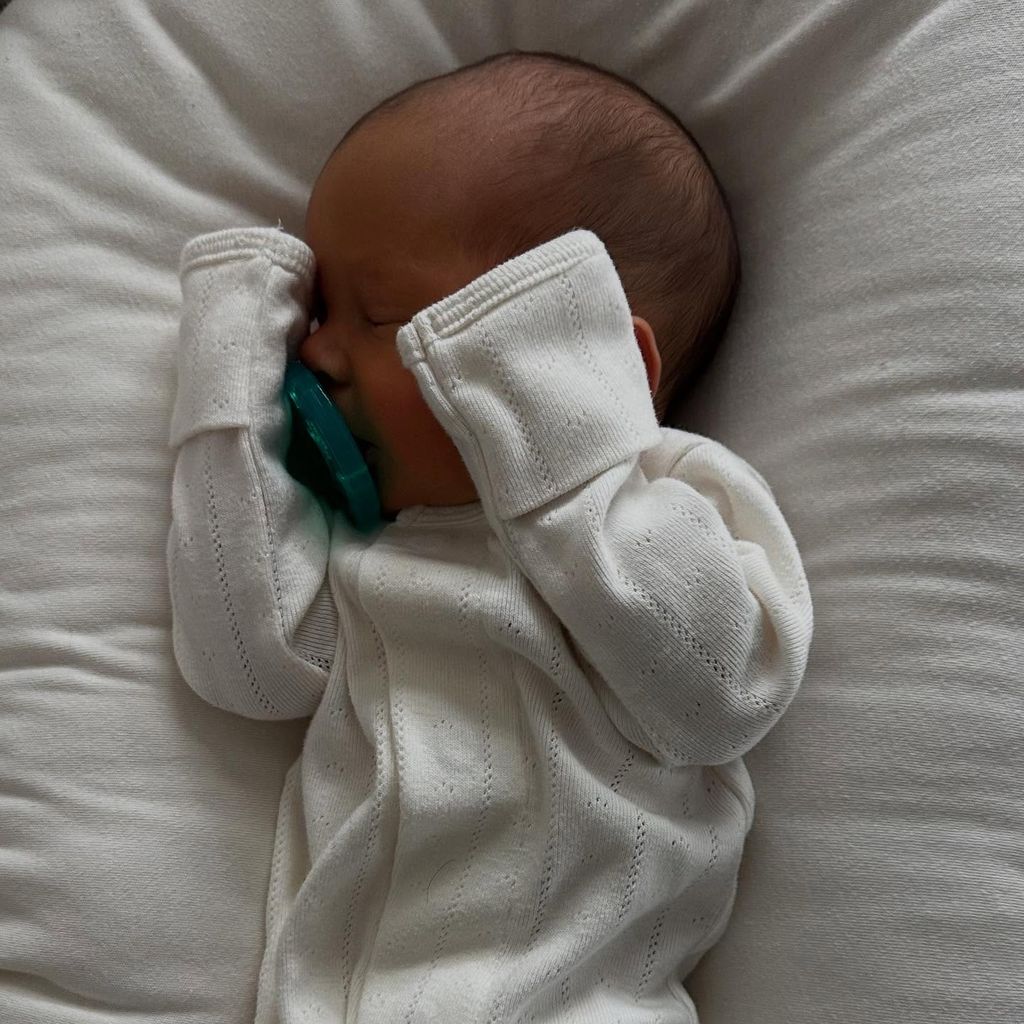 Josh Pecks Baby im Juli 2025