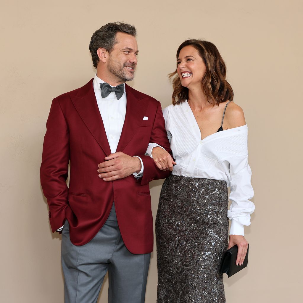 Joshua Jackson und Katie Holmes bei der Gala-Vorführung von "Brunello: The Gracious Visionary" im David Koch Theatre, Lincoln Center, New York