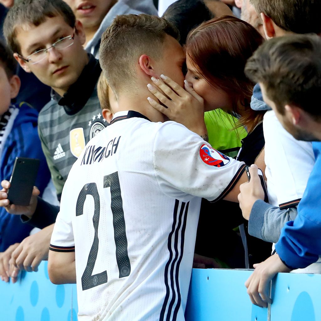 Joshua Kimmich und Lina Meyer bei der Fußballeuropameisterschaft 2016