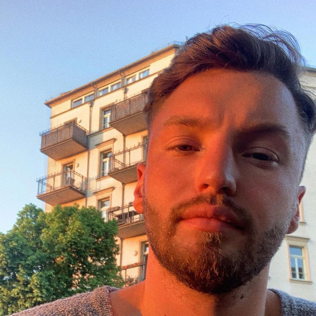 Joti Polizoakis