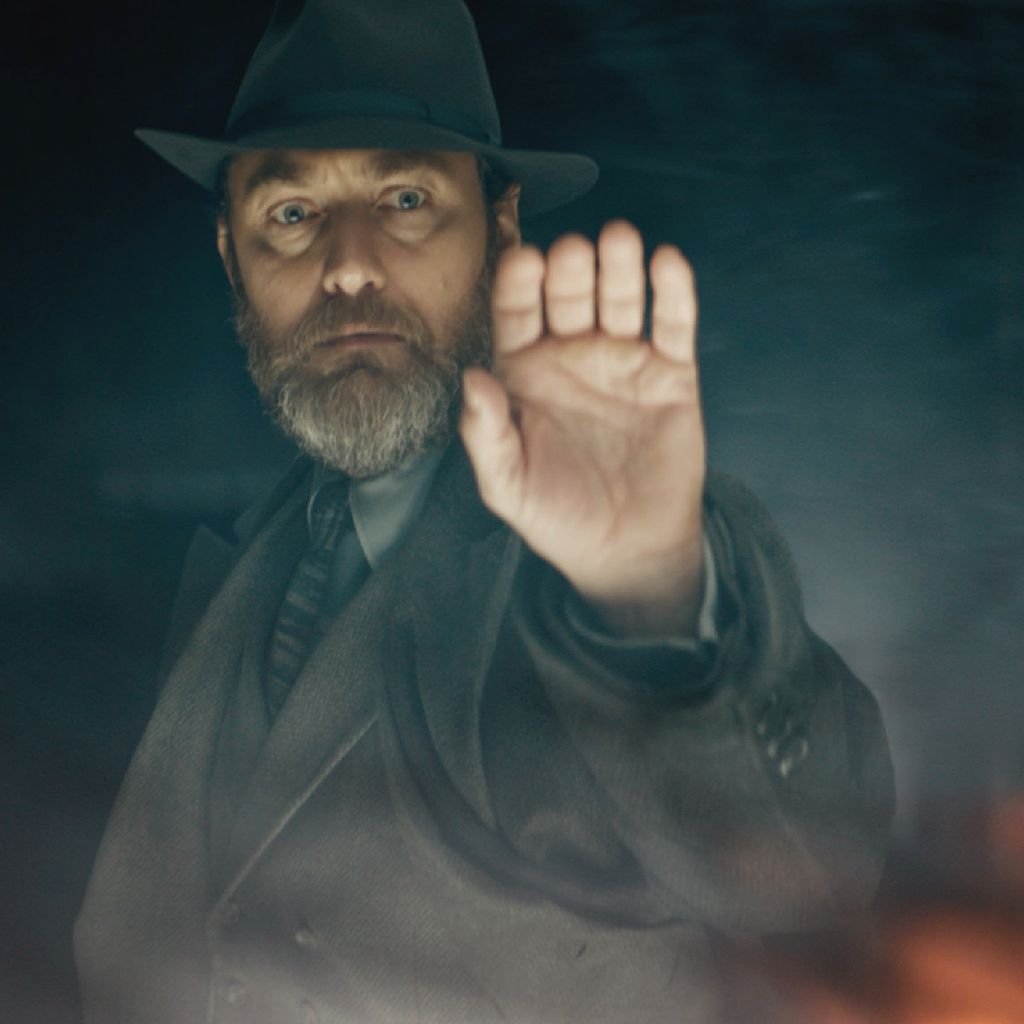 Jude Law als Professor Dumbledore in "Phantastische Tierwesen 3: Dumbledores Geheimnisse"
