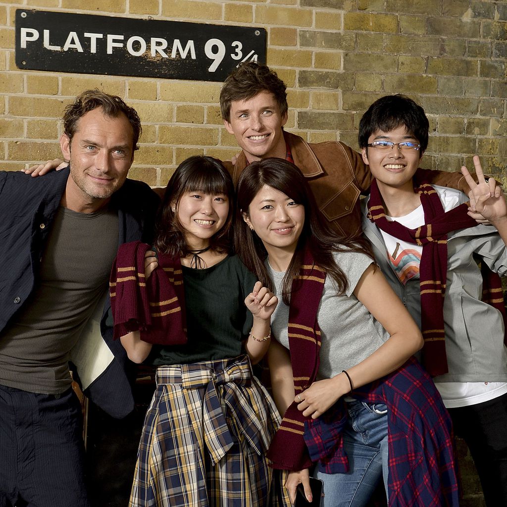 Jude Law und Eddie Redmayne mit "Harry Potter"-Fans