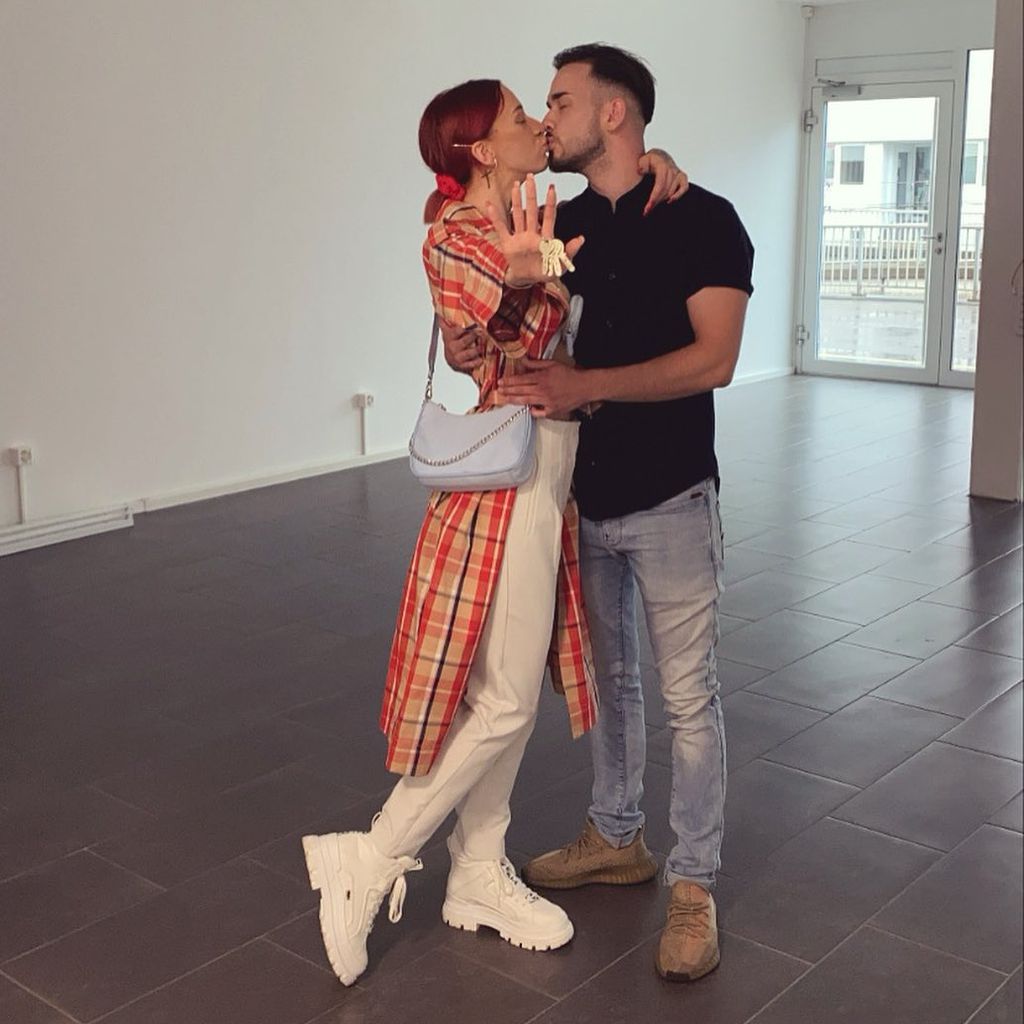 Julia Jaku und Damian Casetti im Juli 2021
