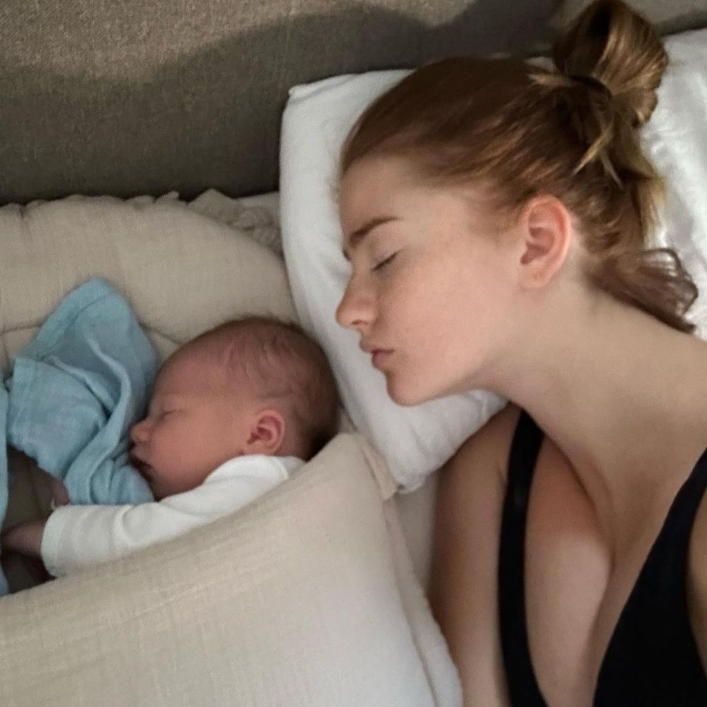 Julia Schulze und ihr Sohn Emil